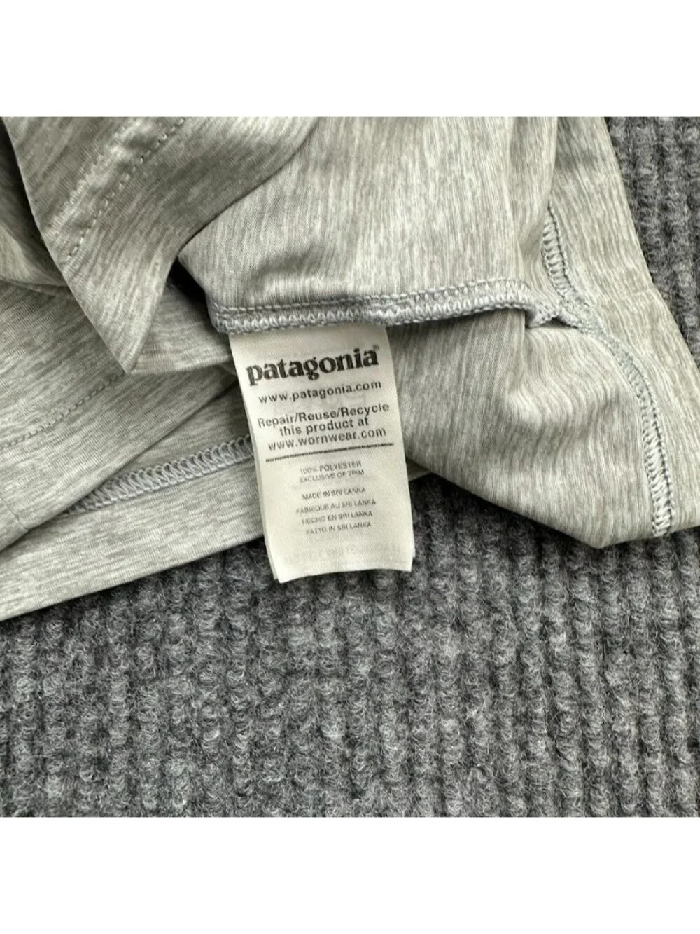 Patagonia Capilene Cool Daily T Shirt Bear Graphic Short Sleeve Boys Size S 7-8